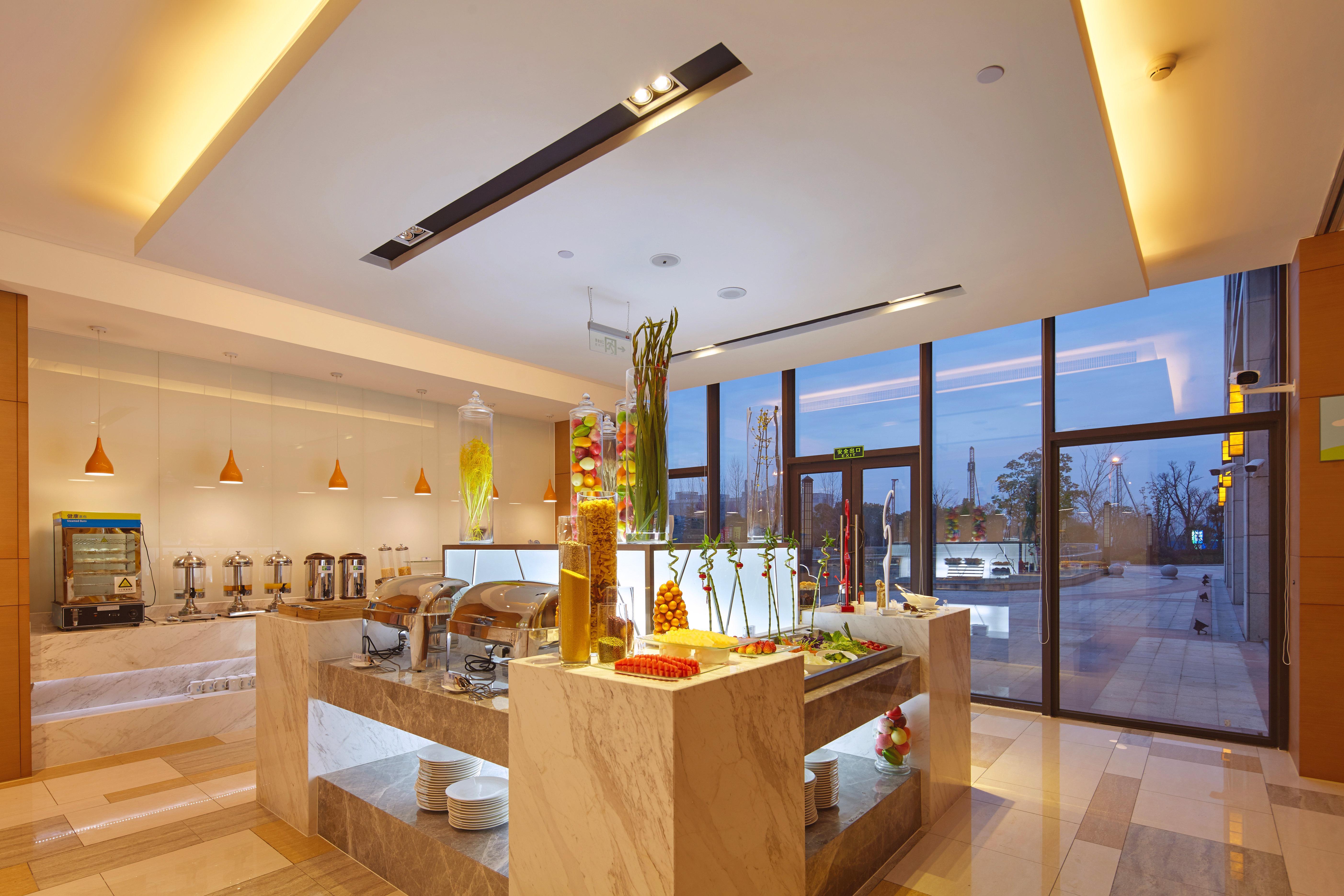 Holiday Inn Express Shanghai Jiading Industry Park By Ihg Eksteriør billede