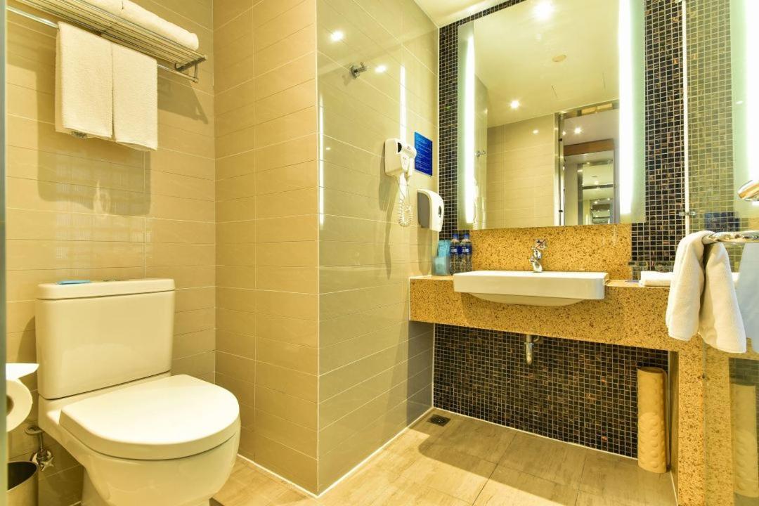 Holiday Inn Express Shanghai Jiading Industry Park By Ihg Eksteriør billede