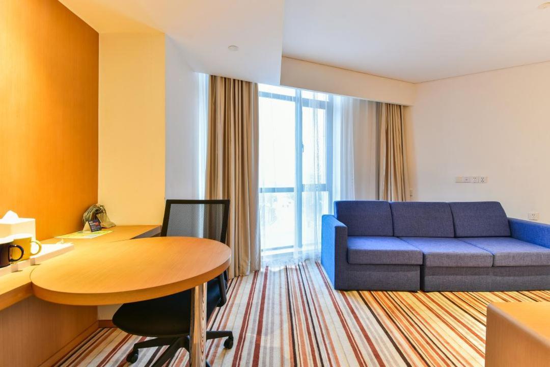 Holiday Inn Express Shanghai Jiading Industry Park By Ihg Eksteriør billede